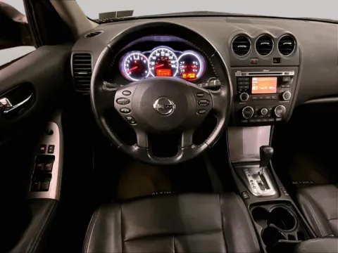 More photos of 2011 Nissan Altima 3.5 SR at Bob Ruth Ford Dillsburg, PA