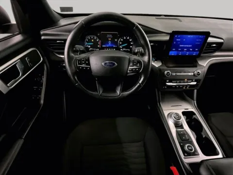 More photos of 2020 Ford Explorer XLT at Bob Ruth Ford Dillsburg, PA