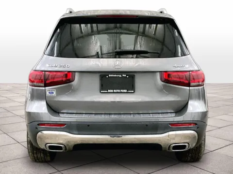More photos of 2022 Mercedes-Benz GLB 250 at Bob Ruth Ford Dillsburg, PA