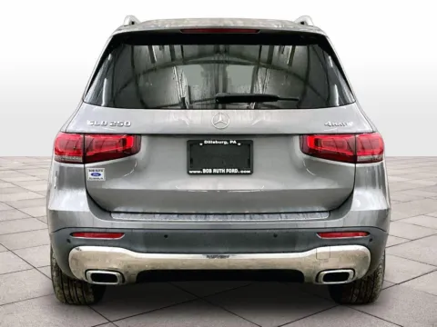 More photos of 2022 Mercedes-Benz GLB 250 at Bob Ruth Ford Dillsburg, PA