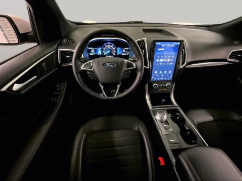 More photos of 2021 Ford Edge ST-Line at Bob Ruth Ford Dillsburg, PA