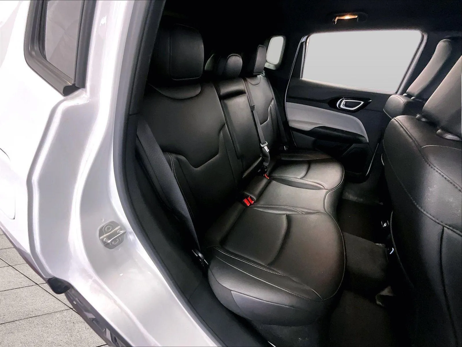 2025 Jeep Compass Limited - Photo 26