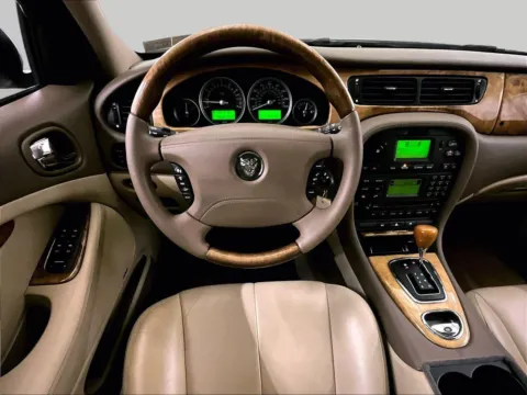 More photos of 2005 Jaguar S-TYPE 4.2 at Bob Ruth Ford Dillsburg, PA