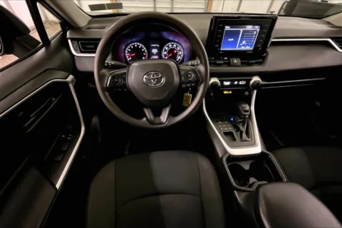 More photos of 2020 Toyota RAV4 LE at Bob Ruth Ford Dillsburg, PA