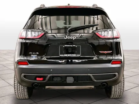 More photos of 2020 Jeep Cherokee Trailhawk Elite at Bob Ruth Ford Dillsburg, PA