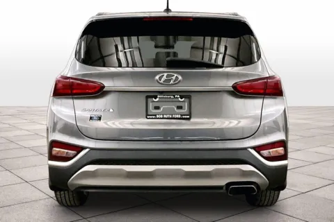 More photos of 2019 Hyundai Santa Fe SE at Bob Ruth Ford Dillsburg, PA