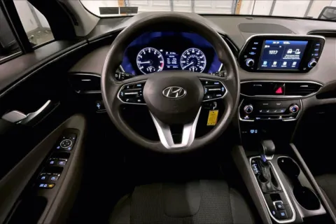 More photos of 2019 Hyundai Santa Fe SE at Bob Ruth Ford Dillsburg, PA