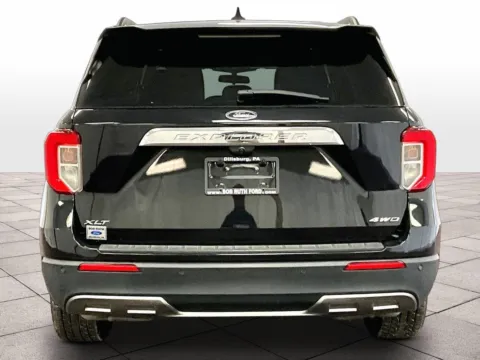 More photos of 2022 Ford Explorer XLT at Bob Ruth Ford Dillsburg, PA
