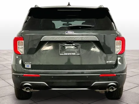 More photos of 2024 Ford Explorer XLT at Bob Ruth Ford Dillsburg, PA