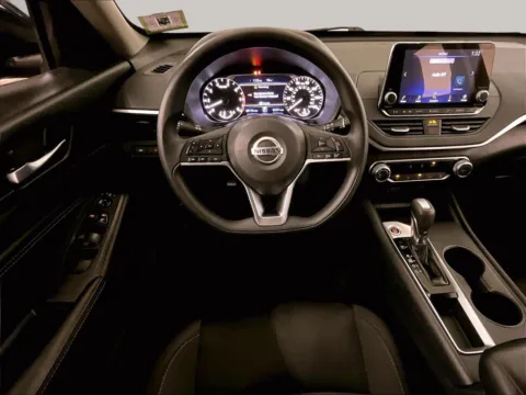 More photos of 2019 Nissan Altima 2.5 S at Bob Ruth Ford Dillsburg, PA