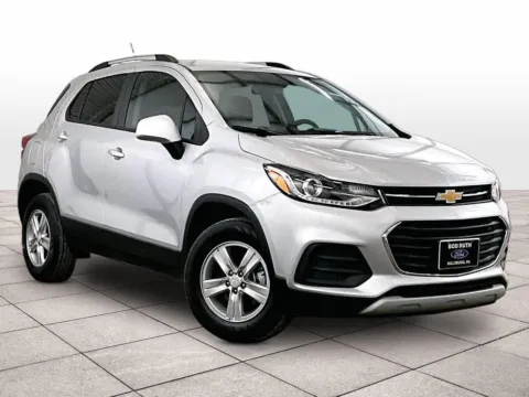 Photos of 2022 Chevrolet Trax LT for sale in Dillsburg, PA at Bob Ruth Ford Dillsburg