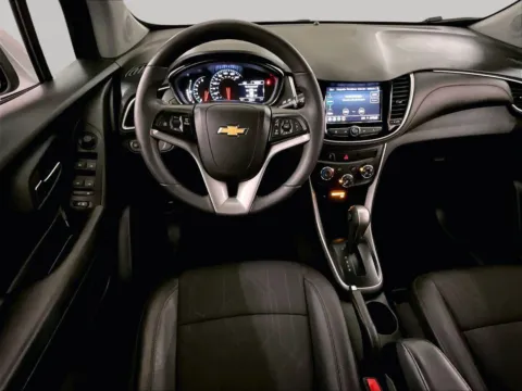 More photos of 2022 Chevrolet Trax LT at Bob Ruth Ford Dillsburg, PA