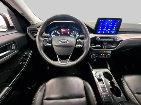 More photos of 2022 Ford Escape SEL at Bob Ruth Ford Dillsburg, PA