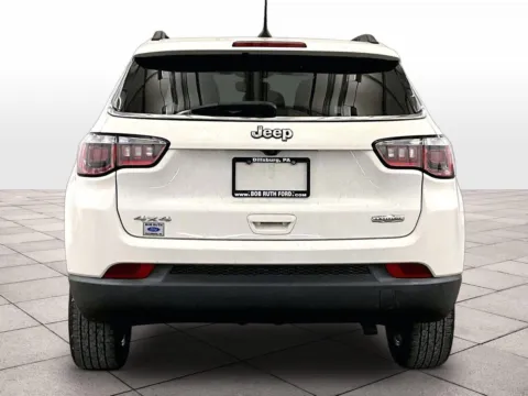 More photos of 2019 Jeep Compass Latitude at Bob Ruth Ford Dillsburg, PA