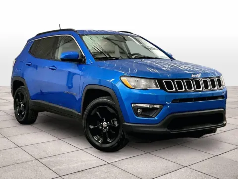 Photos of 2018 Jeep Compass Latitude for sale in Dillsburg, PA at Bob Ruth Ford Dillsburg