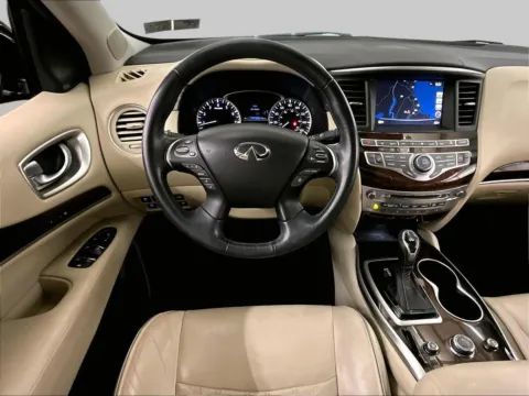 More photos of 2017 INFINITI QX60 at Bob Ruth Ford Dillsburg, PA