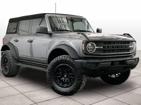 Photos of 2023 Ford Bronco for sale in Dillsburg, PA at Bob Ruth Ford Dillsburg