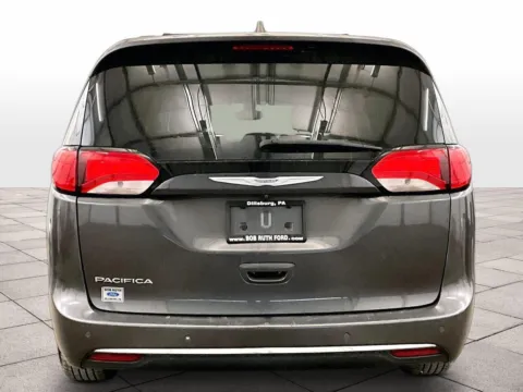 More photos of 2017 Chrysler Pacifica Touring-L at Bob Ruth Ford Dillsburg, PA