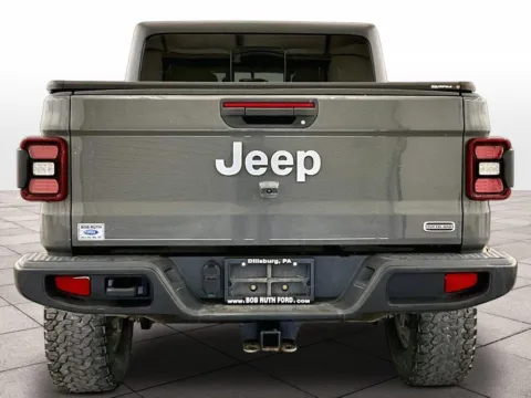 More photos of 2020 Jeep Gladiator Overland at Bob Ruth Ford Dillsburg, PA