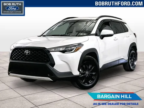 White 2023 Toyota Corolla Cross LE for sale in Dillsburg, PA