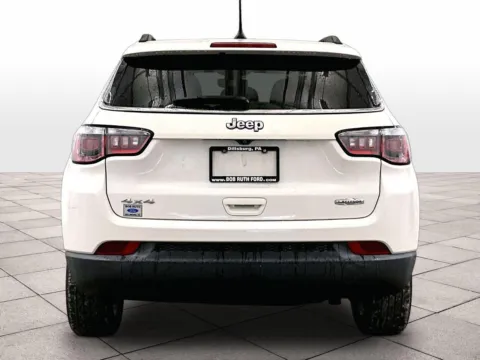 More photos of 2019 Jeep Compass Latitude at Bob Ruth Ford Dillsburg, PA