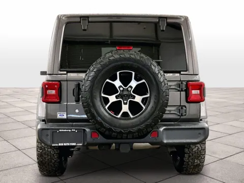 More photos of 2018 Jeep Wrangler Unlimited Sahara at Bob Ruth Ford Dillsburg, PA