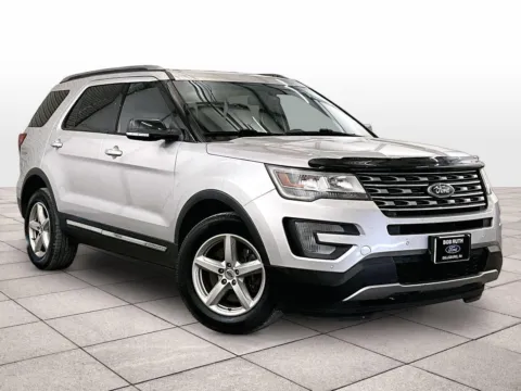 Another view of 2017 Ford Explorer XLT for sale in Dillsburg, PA at Bob Ruth Ford Dillsburg