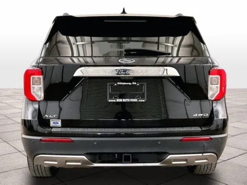 More photos of 2022 Ford Explorer XLT at Bob Ruth Ford Dillsburg, PA