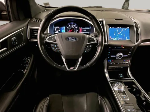 More photos of 2019 Ford Edge ST at Bob Ruth Ford Dillsburg, PA