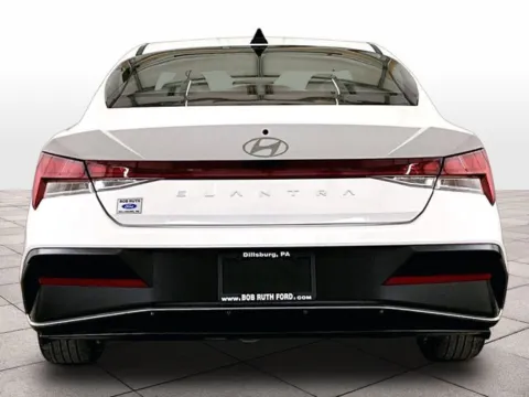 More photos of 2024 Hyundai Elantra SEL at Bob Ruth Ford Dillsburg, PA