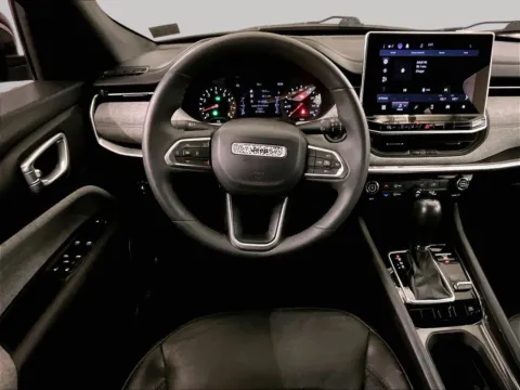 More photos of 2023 Jeep Compass Latitude Lux at Bob Ruth Ford Dillsburg, PA