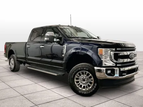 Photos of 2022 Ford Super Duty F-350 SRW XLT for sale in Dillsburg, PA at Bob Ruth Ford Dillsburg