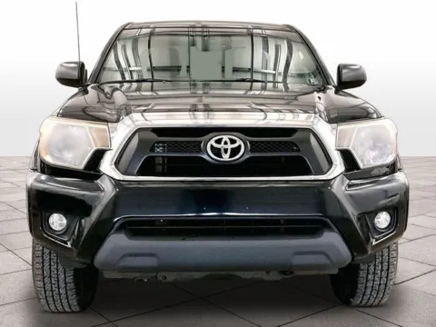 More photos of 2012 Toyota Tacoma at Bob Ruth Ford Dillsburg, PA
