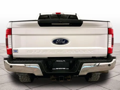 More photos of 2019 Ford Super Duty F-250 SRW LARIAT at Bob Ruth Ford Dillsburg, PA