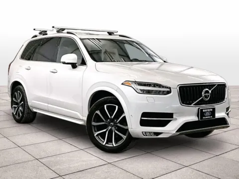 Photos of 2017 Volvo XC90 Momentum for sale in Dillsburg, PA at Bob Ruth Ford Dillsburg
