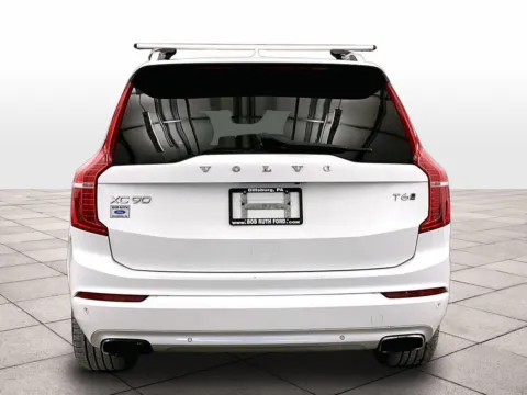 More photos of 2017 Volvo XC90 Momentum at Bob Ruth Ford Dillsburg, PA