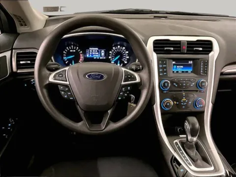 More photos of 2016 Ford Fusion SE at Bob Ruth Ford Dillsburg, PA