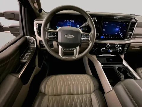 More photos of 2025 Ford Super Duty F-450 DRW Platinum at Bob Ruth Ford Dillsburg, PA