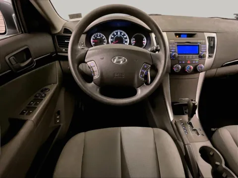 More photos of 2009 Hyundai Sonata GLS at Bob Ruth Ford Dillsburg, PA