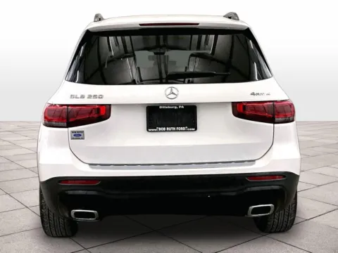 More photos of 2021 Mercedes-Benz GLB 250 at Bob Ruth Ford Dillsburg, PA