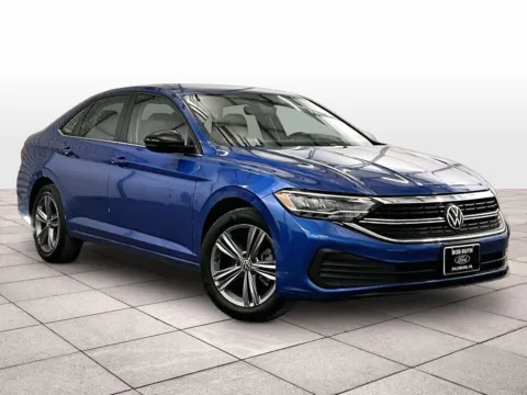 Photos of 2023 Volkswagen Jetta SE for sale in Dillsburg, PA at Bob Ruth Ford Dillsburg