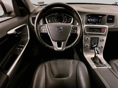 More photos of 2018 Volvo S60 Inscription T5 at Bob Ruth Ford Dillsburg, PA