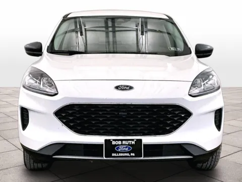 Another view of 2022 Ford Escape SE Plug-In Hybrid for sale in Dillsburg, PA at Bob Ruth Ford Dillsburg