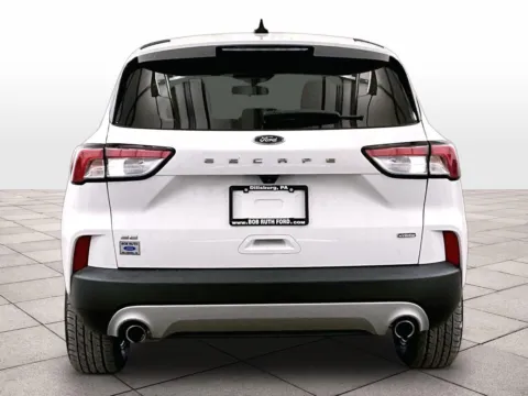 More photos of 2022 Ford Escape SE Plug-In Hybrid at Bob Ruth Ford Dillsburg, PA