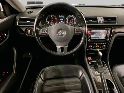 More photos of 2015 Volkswagen Passat 1.8T SEL Premium at Bob Ruth Ford Dillsburg, PA