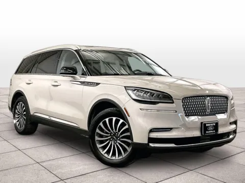Photos of 2023 Lincoln Aviator Reserve for sale in Dillsburg, PA at Bob Ruth Ford Dillsburg