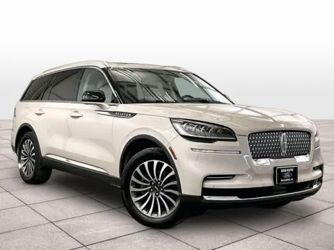 Photos of 2023 Lincoln Aviator Reserve for sale in Dillsburg, PA at Bob Ruth Ford Dillsburg