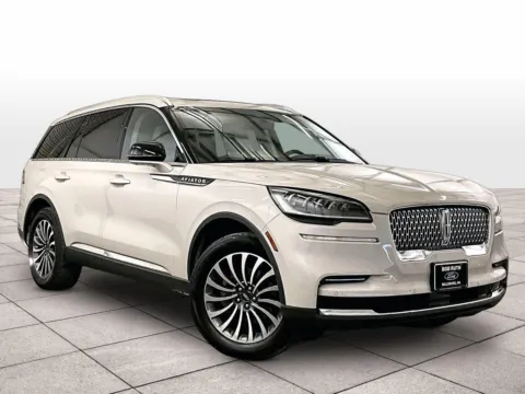 Photos of 2023 Lincoln Aviator Reserve for sale in Dillsburg, PA at Bob Ruth Ford Dillsburg