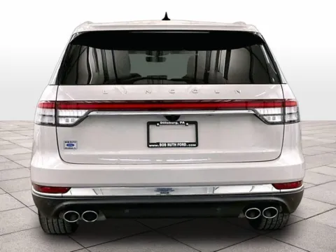 More photos of 2023 Lincoln Aviator Reserve at Bob Ruth Ford Dillsburg, PA