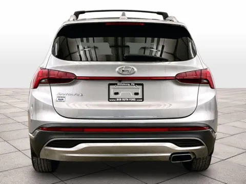 More photos of 2022 Hyundai Santa Fe SEL at Bob Ruth Ford Dillsburg, PA